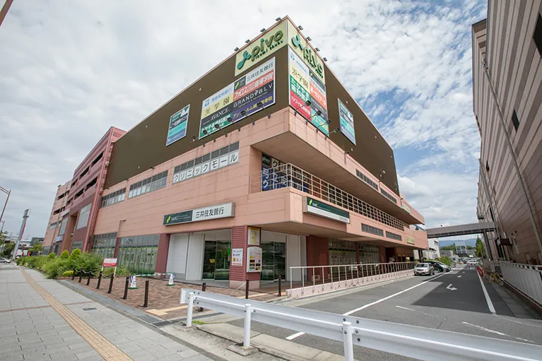 商業施設pivo和泉中央店